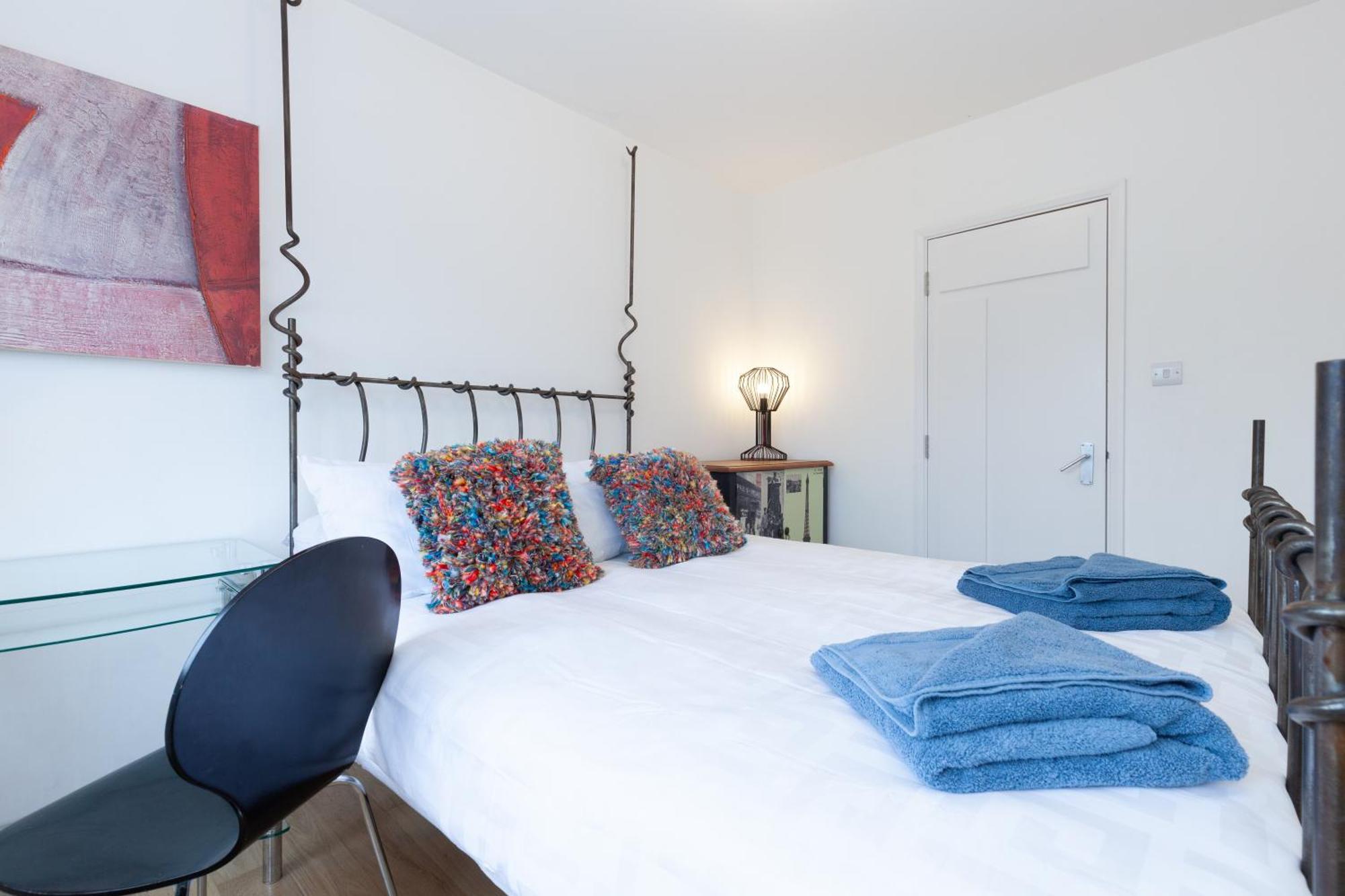 23 Wharton Road Apartment *